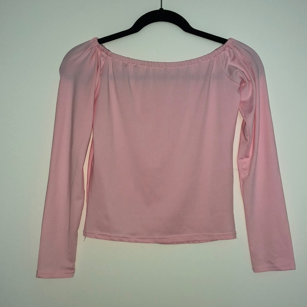 Off the shoulder long sleeve top